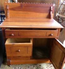 ANTIQUE WASHSTAND