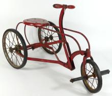 ANTIQUE CHILD'S RIDING THREE-WHEELER