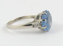 LADIES' VINTAGE RING