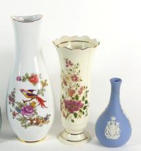 5 VASES