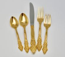 FLATWARE SET