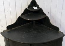 GEORGIAN CORNER CABINET