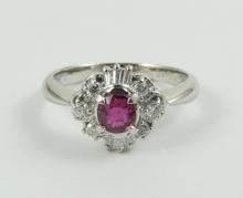 LADIES' RUBY & DIAMOND RING