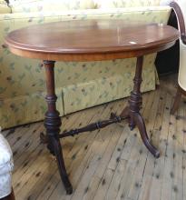 VICTORIAN PARLOUR TABLE