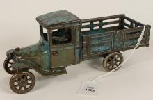 CAST IRON STAKE TRUCK