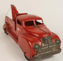 LINCOLN TOYS TOW TRUCK