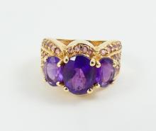 UNIQUE GEMSTONE RING
