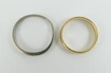 2 GOLD BANDS