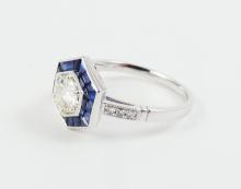 ART DECO STYLE SAPPHIRE & DIAMOND RING