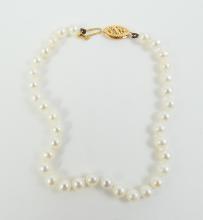 PEARL BRACELET