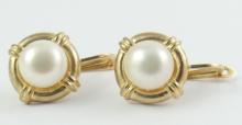 PEARL EARRINGS