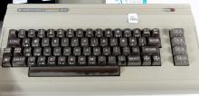 COMMODORE 64