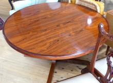 CIRCULAR DANISH ROSEWOOD DINING TABLE