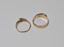 ANTIQUE GOLD RINGS