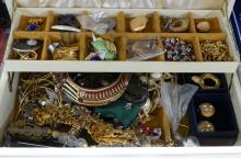 CANTEEN AND BOX OF FASHION JEWELLERY