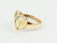 LADIES' DIAMOND RING