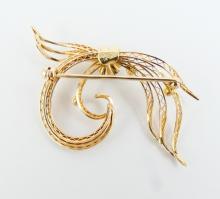 VINTAGE GOLD BROOCH