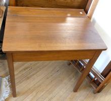 ANTIQUE OAK STUDENT'S DESK