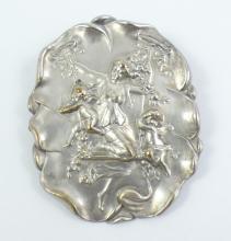 ART NOUVEAU BROOCH