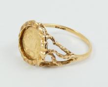 GOLD "COIN" RING