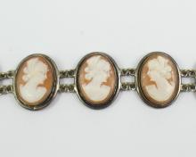 ANTIQUE CAMEO BRACELET