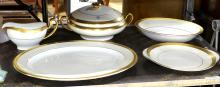 FIVE MINTON "BUCKINGHAM" SERVING PIECES