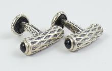 PAIR DESIGNER CUFFLINKS