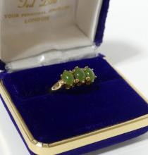 10KT GOLD JADE RING