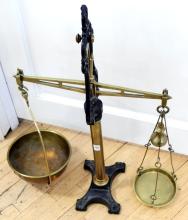 ANTIQUE BALANCE SCALE