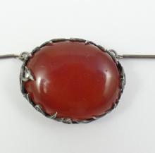 PENDANT ON CHAIN