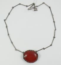 PENDANT ON CHAIN