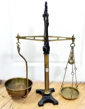 ANTIQUE BALANCE SCALE