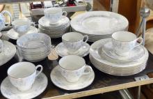 WEDGWOOD "BELLE FLEUR" DINNERWARE