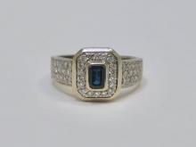 SAPPHIRE & DIAMOND RING