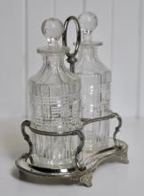 DECANTER SET