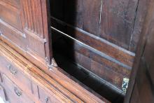 18TH CENTURY CUPBOARD