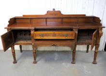 WM. IV SIDEBOARD