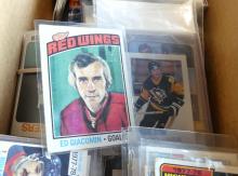 HOCKEY AND BASEBALL CARDS