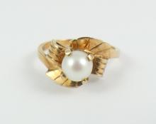 PEARL RING