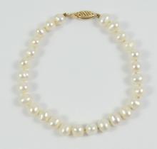 PEARL BRACELET