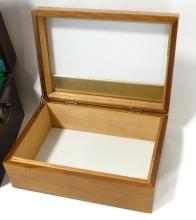 CUTLERY BOX AND HUMIDOR