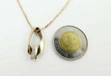 DIAMOND PENDANT NECKLACE