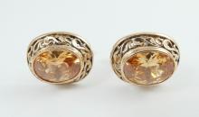 PAIR RUSSIAN GOLD CUFFLINKS