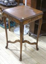 FRENCH STYLE LAMP TABLE