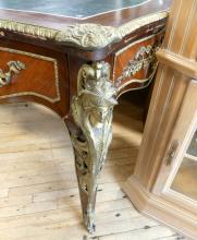 FRENCH BUREAU PLAT