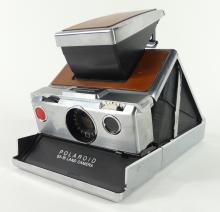 POLAROID SX-70