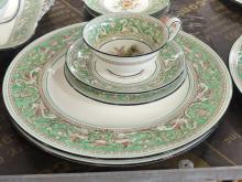 WEDGWOOD "FLORENTINE VERDE" DINNERWARE