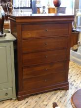 DURHAM FURNITURE CHEST OF DRAWERS