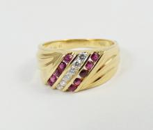 VINTAGE RUBY & DIAMOND RING