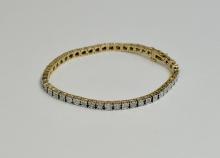 DIAMOND TENNIS BRACELET